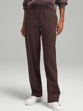 Lululemon Straight-Leg Mid-Rise Pant Luxtreme *RegularEspresso